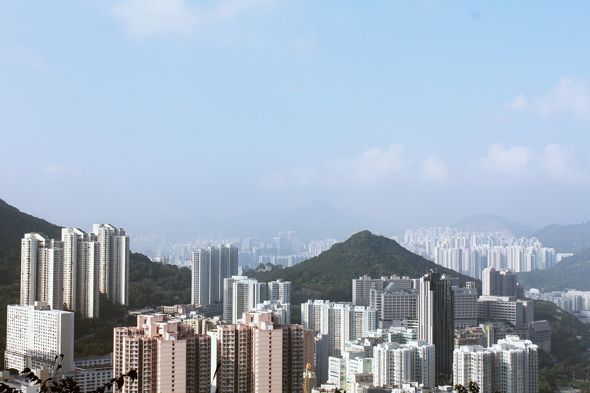 Dragon's Back trail Hong Kong ridge