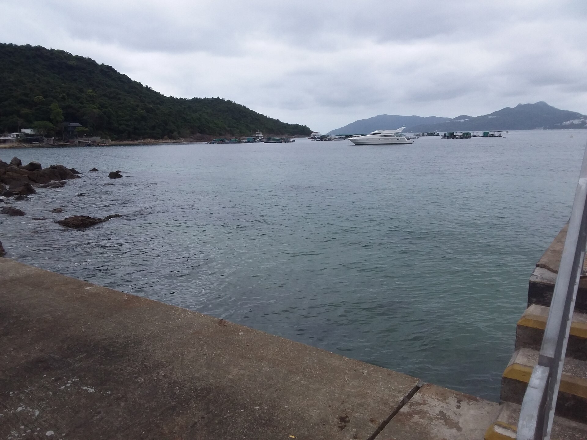 Sai Kung country park beach