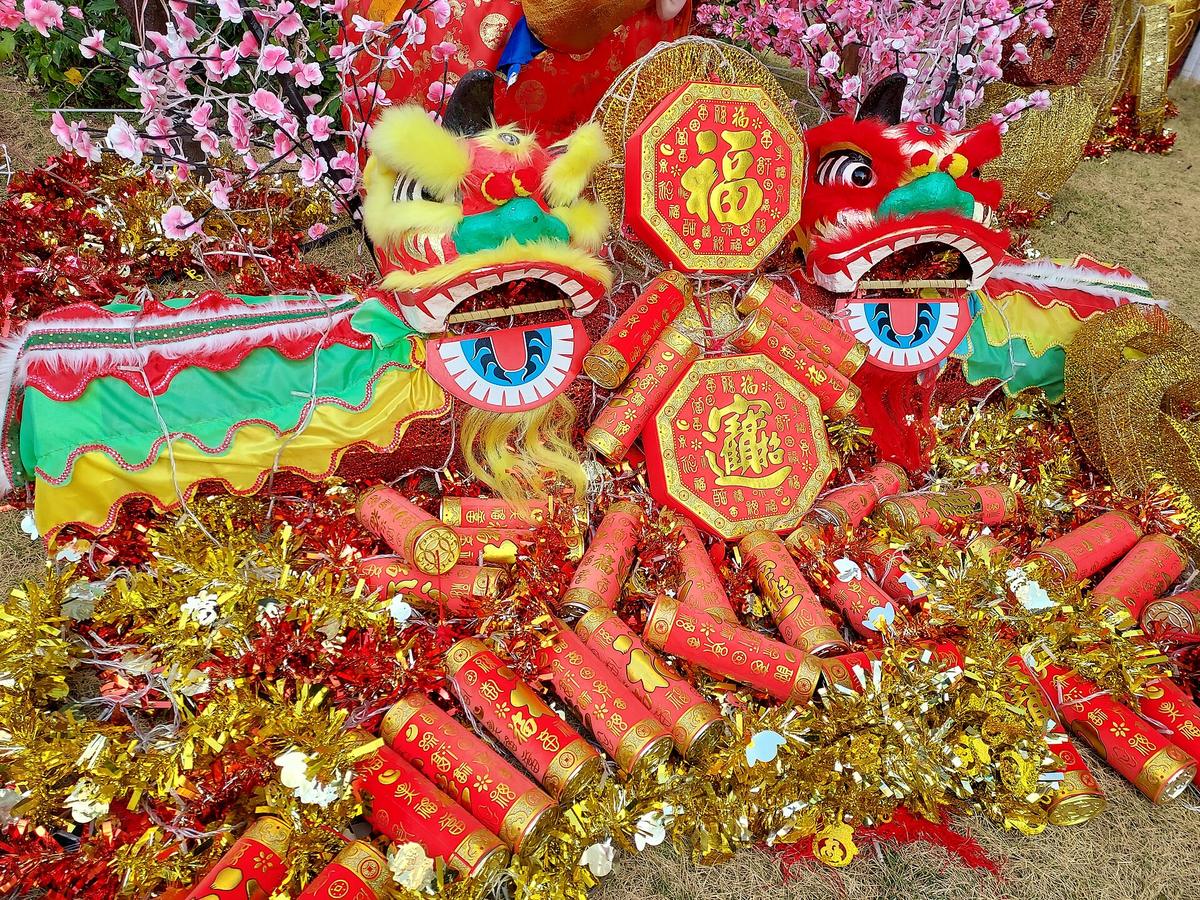 Hong Kong Chinese New Year decorations